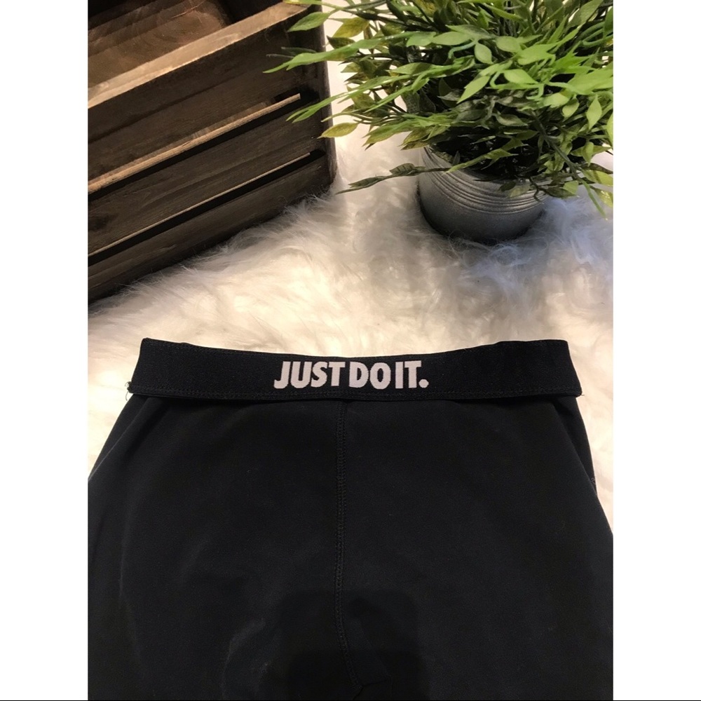 Black Nike Leggings